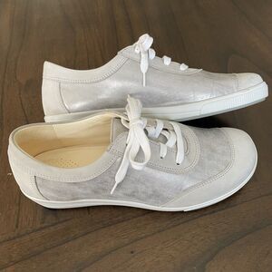 Christian Dietz Men’s Sz 6H Pure Wellness Silver Metallic Sneakers‎ Shoes EUC